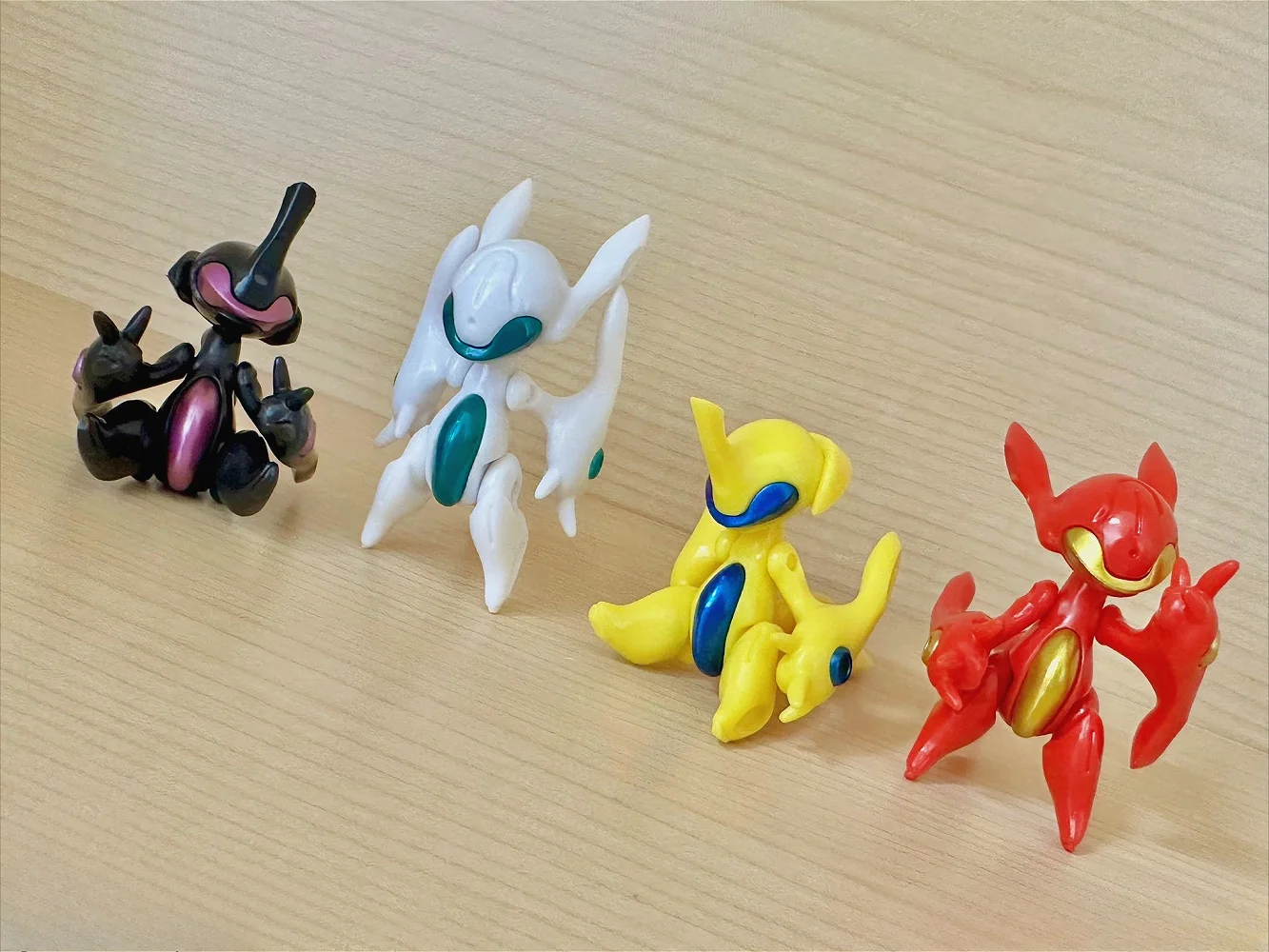 SO-TA Capsule Toys Cool FORM B - огляд і ціна Baby Products Kit